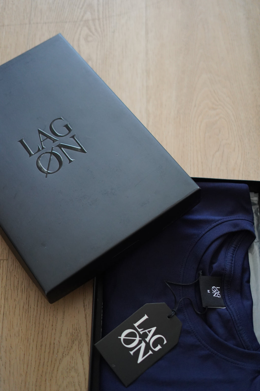 LAGØN T-Shirt – the navy
